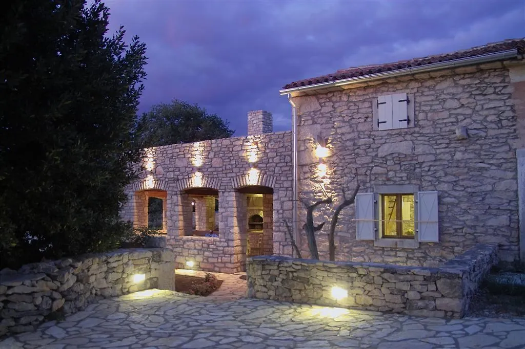 Holiday Home In Paradies Labin